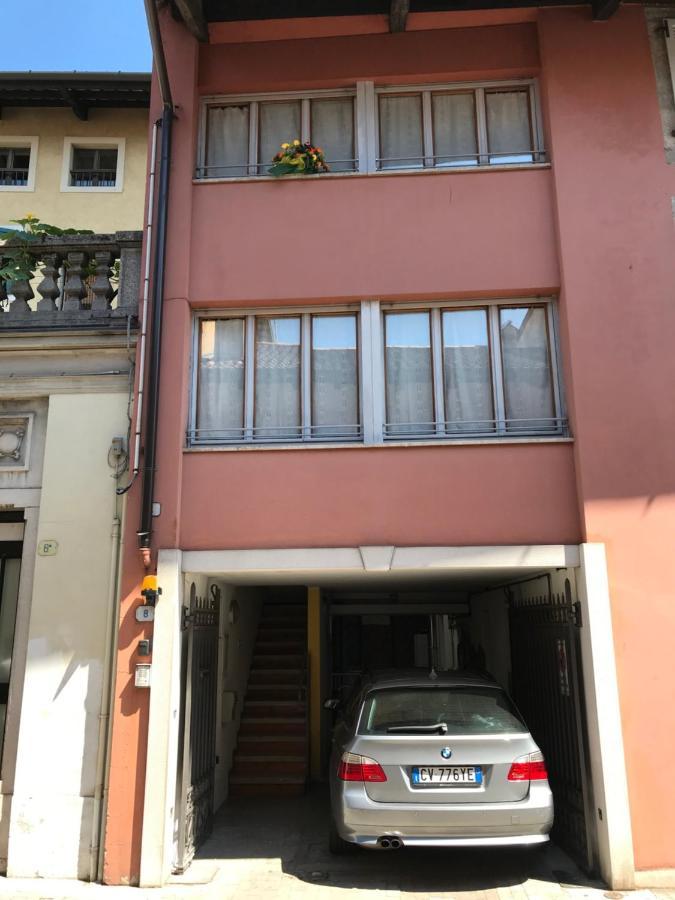 Апартаменты Che Piacere! Udine In Centro Col Posto Auto Экстерьер фото